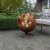 Esschert Design Feuerball in Blumen Optik, laser cut, 58 x 57 x 66 cm, Rost-Optik, aus Stahl, runde Gartendekoration, Feuerstelle mit Fuß - 4